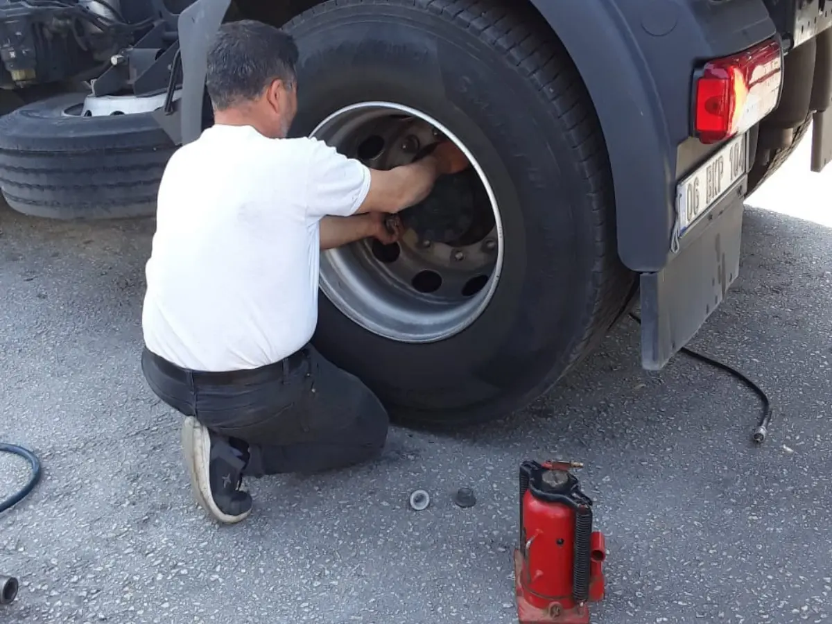 Sancaktepe Oto Lastikçi